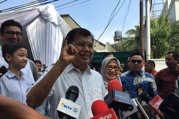 Jokowi Menang Telak...