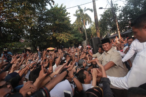 Jumat, Pendukung Prabowo-Sandi...