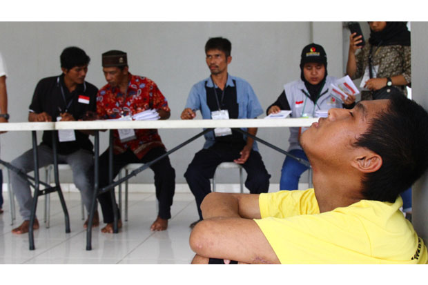 Pilih Jokowi, Prabowo...