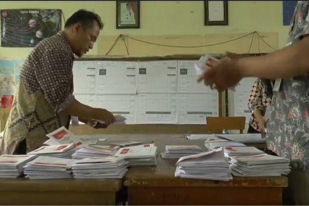 Hasil Penghitungan Sementara...