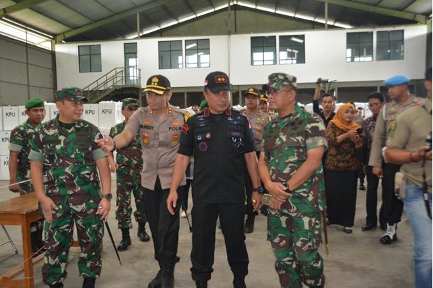Kapolda Jabar dan Pangdam...