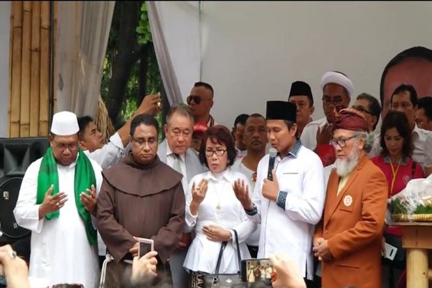Yakin Menang, Relawan...