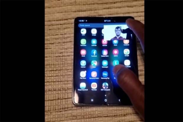 Samsung Disebut Batalkan...