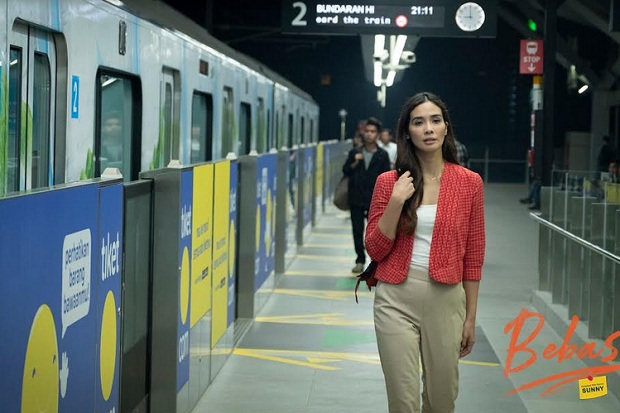 Syuting di Stasiun MRT,...
