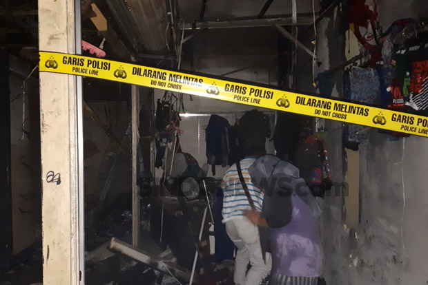 Kebakaran di Pasar Blok...