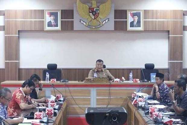 Komisi II dan III DPRD...