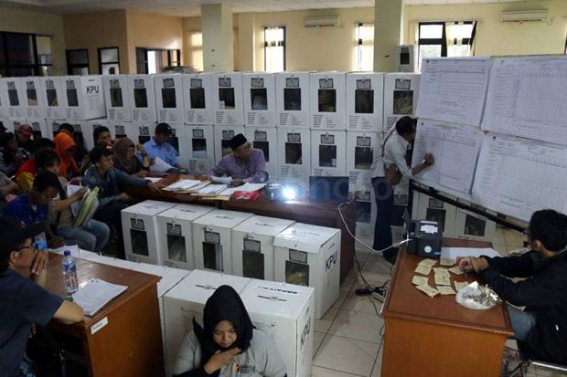 5 Petugas KPPS dan Satu...