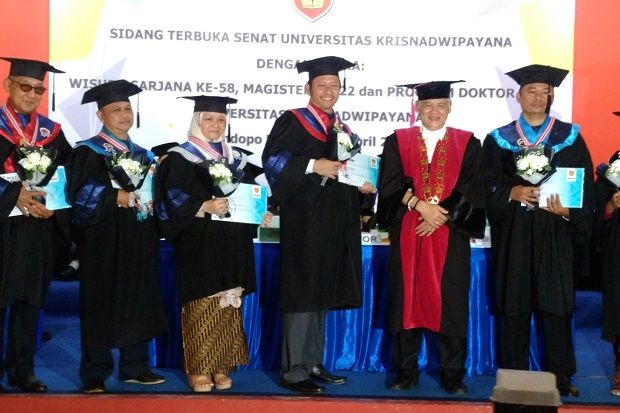 Mahasiswa Indonesia...