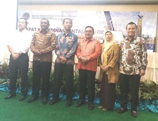 Dirjen Tata Ruang Beri...