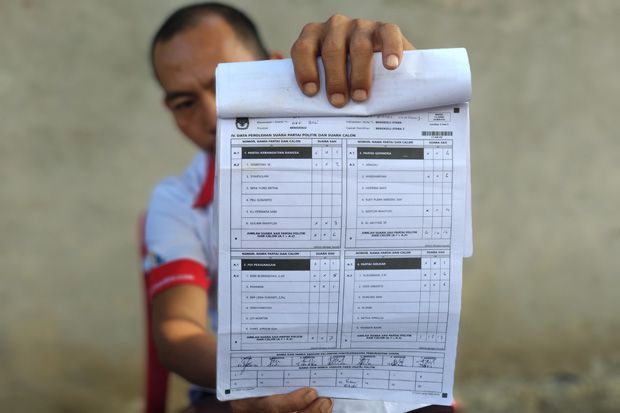 Selisih Suara Puluhan...