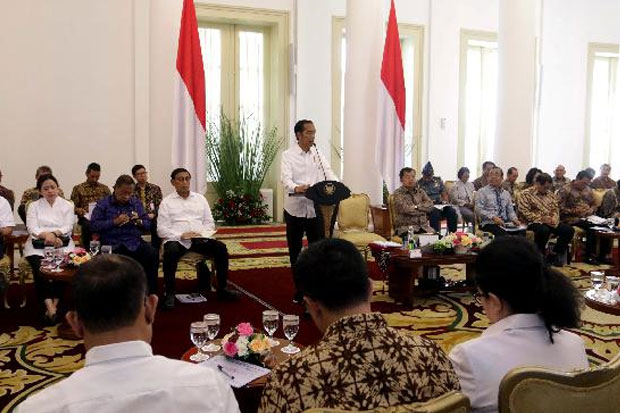 Anggaran Program Tiga...