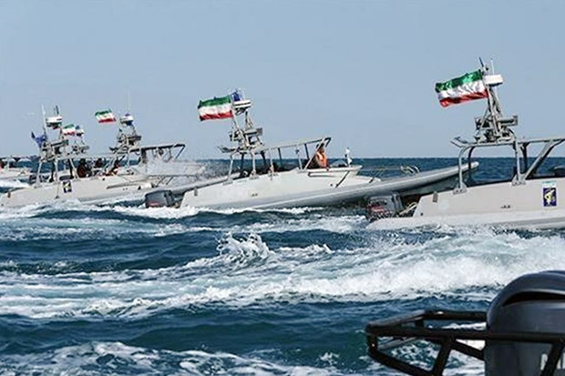 Ingin Masuk Selat Hormuz,...