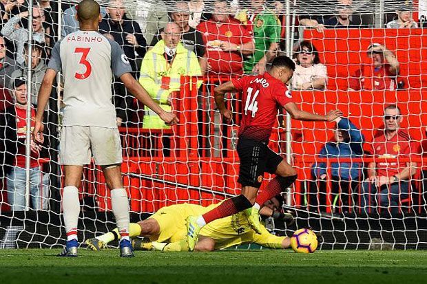 Totalitas Alisson Becker...
