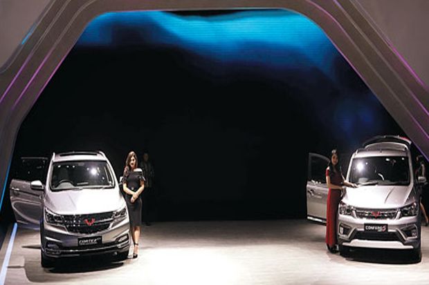Wuling Segarkan Cortez...