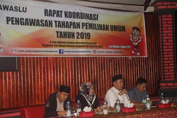 Kades Jadi Saksi Caleg...