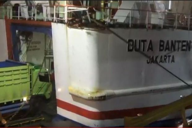 Cuaca Buruk, Pelayaran...