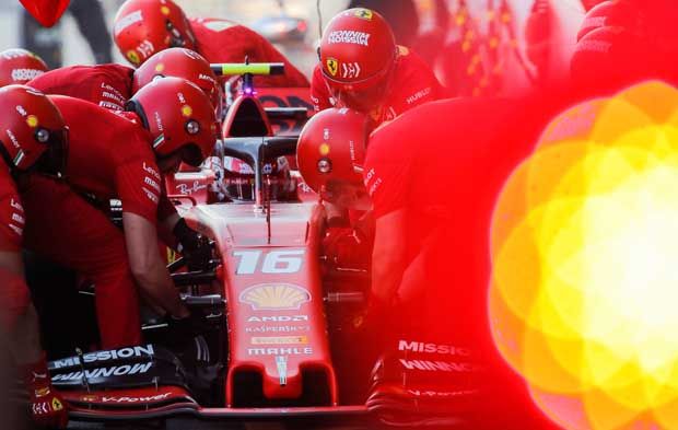 Ferrari Tampil Dominan...
