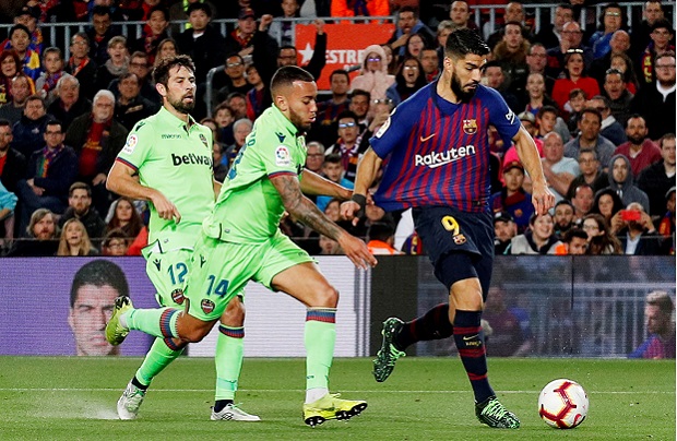 Babak Pertama Laga Barcelona...