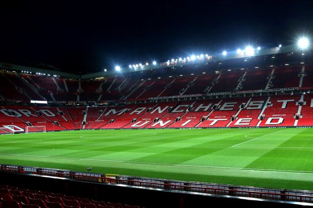 Susunan Pemain Manchester...