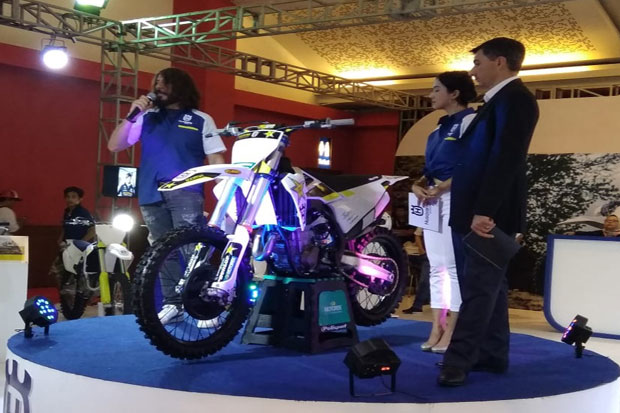 Husqvarna Bawa Dirtbike...