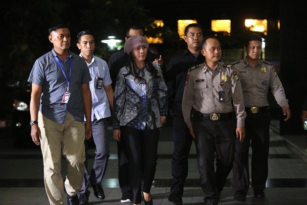 KPK Tetapkan Bupati...