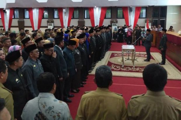 Sebanyak 193 Pejabat...