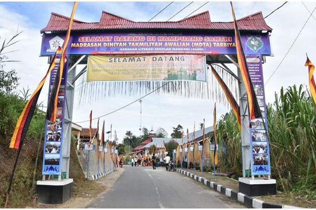 Tak Hanya Kampung Inggris,...