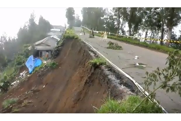 Jalur Wisata Bromo di...