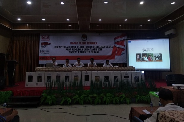 KPU Serang Pajang 4...