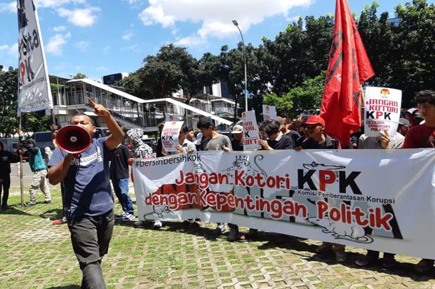 KAPAK Tuntut KPK Tetap...