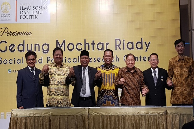 Dirikan Pusat Riset...