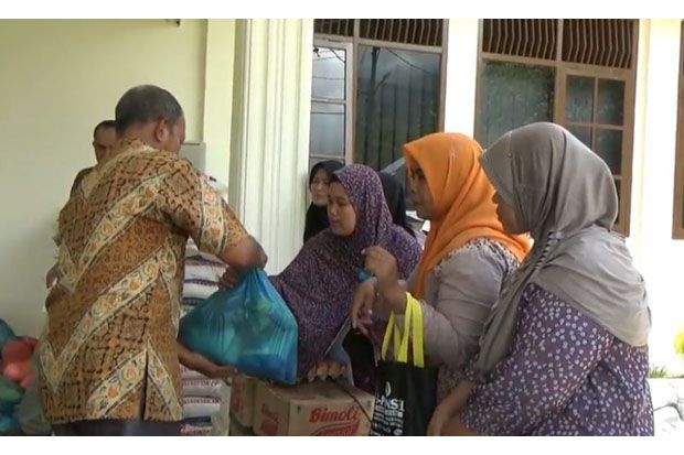 Operasi Pasar Murah...