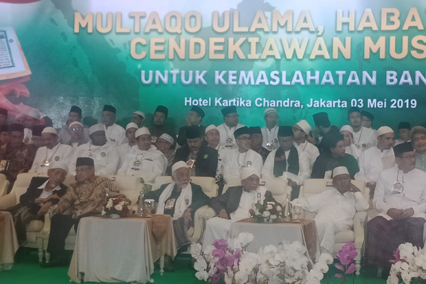 Multaqo Ulama Ajak Umat...