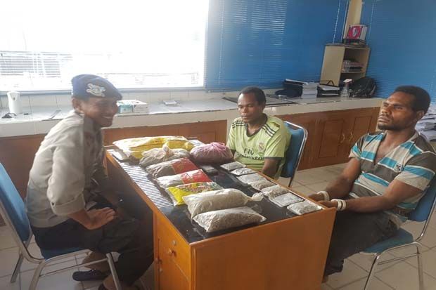 Polda Papua Gagalkan...