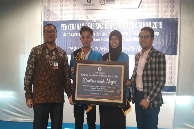 BI Kepri Salurkan Rp600...