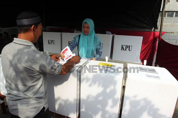 Banyaknya Petugas KPPS...