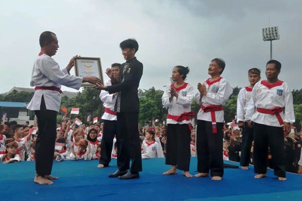 Ribuan Pesilat Merpati...
