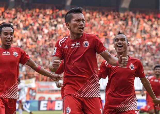 Persija Lolos ke Semifinal...