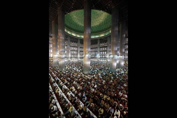 Masjid Istiqlal Siapkan...