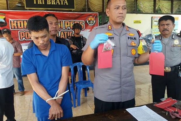 Miliki Pistol Rakitan,...