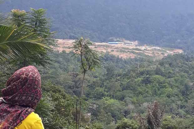 Proyek PLTA Munculkan...