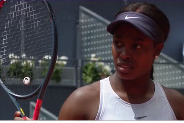 Sloane Stephens Menangi...