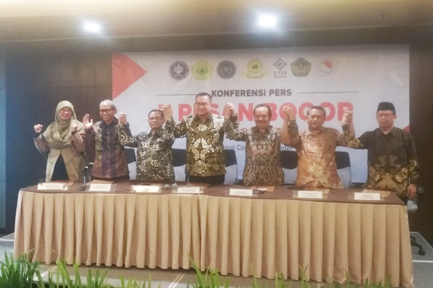 Sikapi Situasi Politik,...
