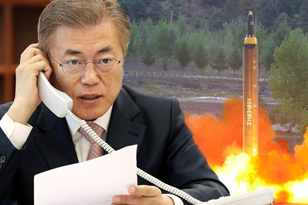 Moon Jae-in: Peluncuran...
