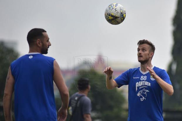 Rene Mihelic Pernah...