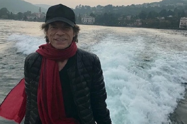 Mick Jagger Pulih Usai...
