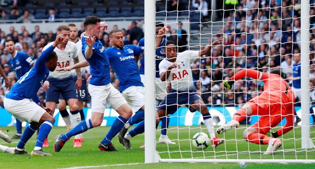 Tottenham Gagal Kantongi...