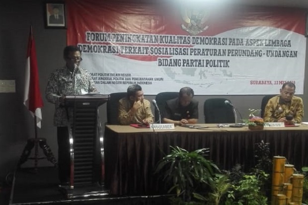 Kemendagri: Parpol Miliki...