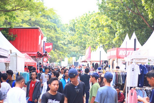 Catat Waktunya, JakCloth...