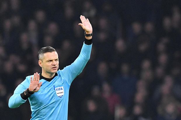 Damir Skomina Didapuk...